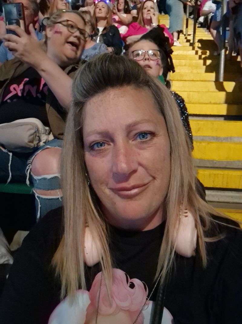 CurvyQueen75