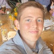 Tom_981